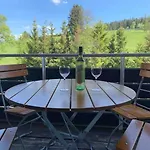 شقة Schoene Maisonette-ferienwohnung Fuer 2-5 Personen - Mit Pool Schönwalde