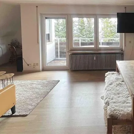 Schoene Maisonette-ferienwohnung Fuer 2-5 Personen - Mit Pool * Schönwalde