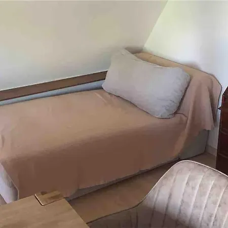 Schoene Maisonette-ferienwohnung Fuer 2-5 Personen - Mit Pool Apartamento *