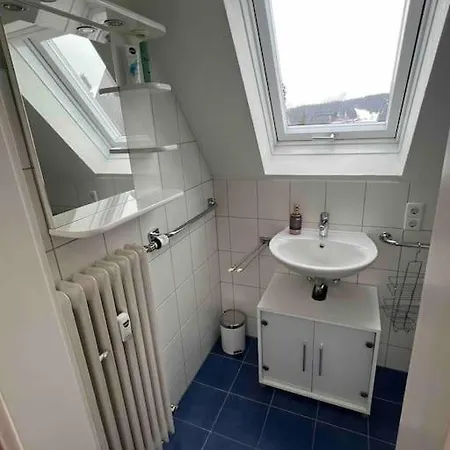 Schöne Maisonette-ferienwohnung Für 2-5 Personen - Mit Pool Apartment Schönwalde