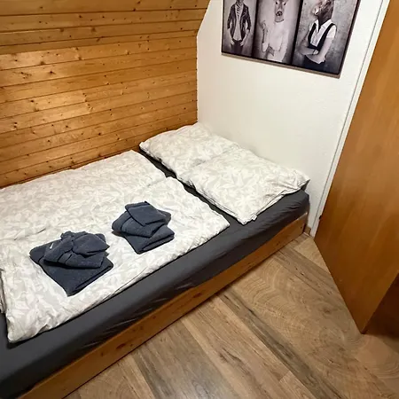 Schoene Maisonette-ferienwohnung Fuer 2-5 Personen - Mit Pool